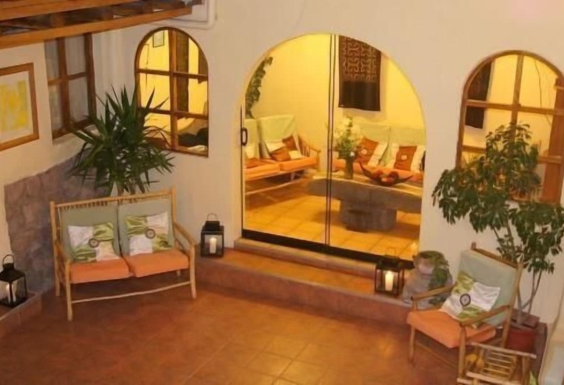 Отель Casona Les Pleiades