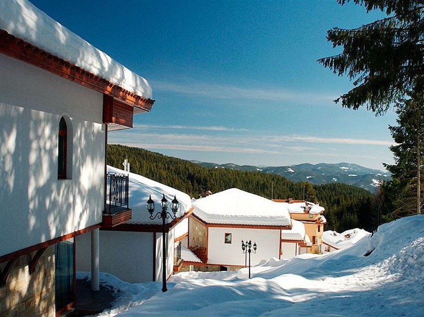 Chalets At Pamporovo Village