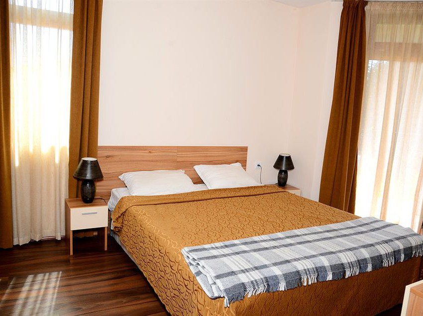 Chalets At Pamporovo Village