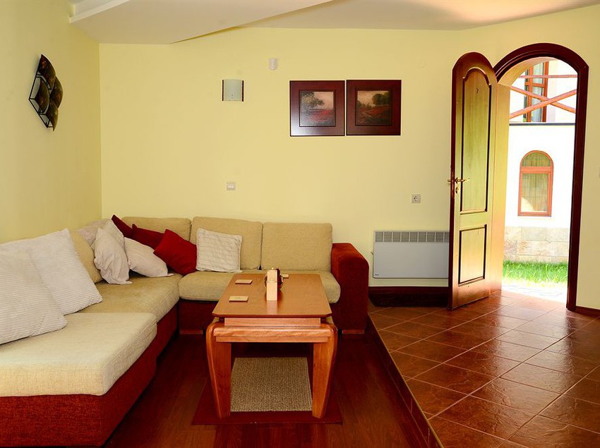 Chalets At Pamporovo Village