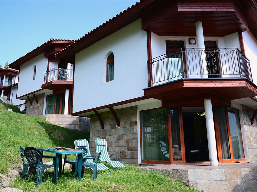 Chalets At Pamporovo Village