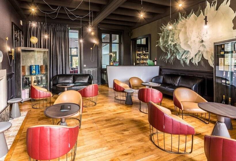 Отель Château De La Barbinière