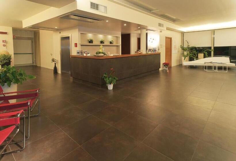 בית מלון כפרי Cluentum