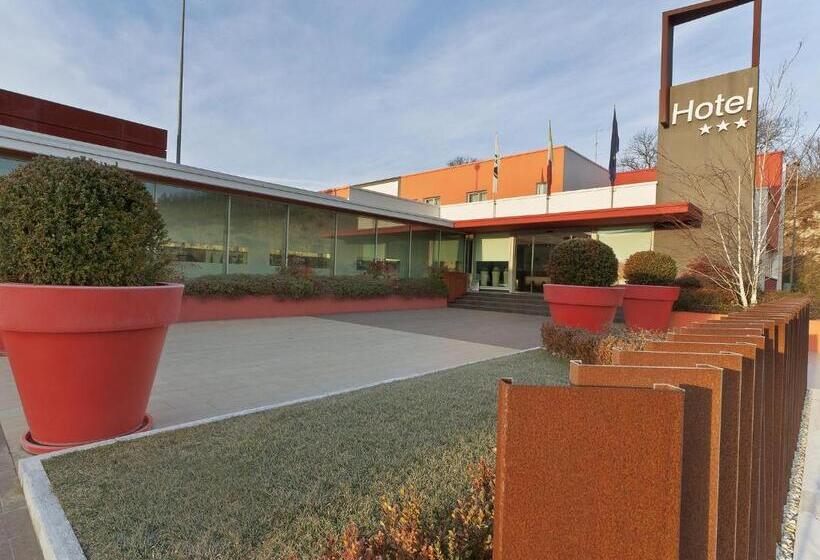 בית מלון כפרי Cluentum