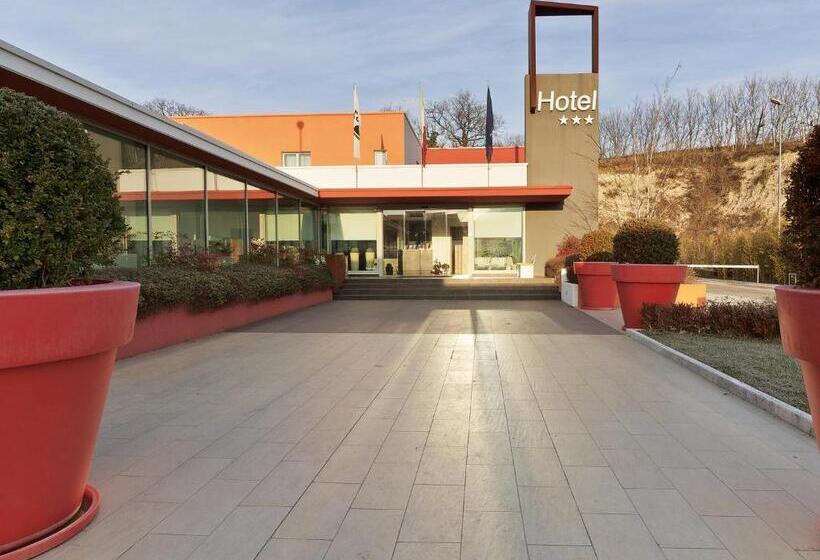 בית מלון כפרי Cluentum