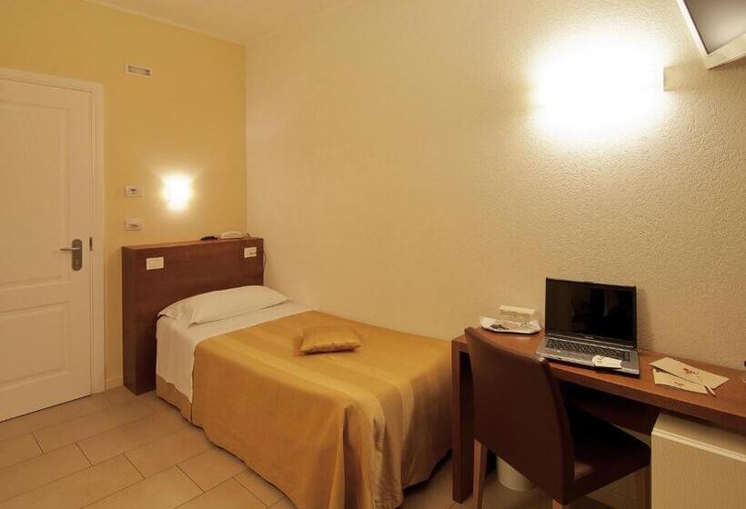 בית מלון כפרי Cluentum