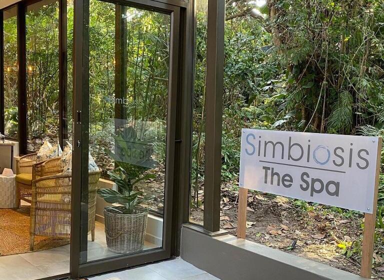 Отель Coco De Mer Boutique