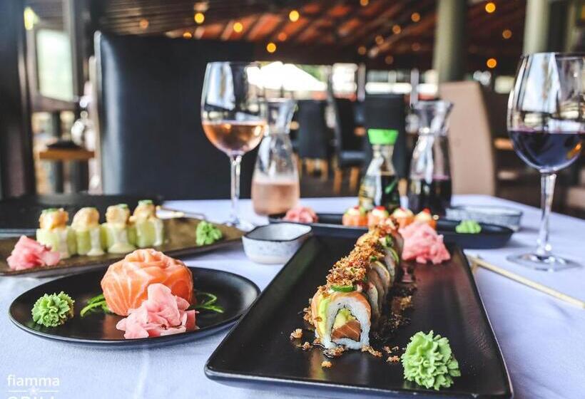 Отель Coco De Mer Boutique