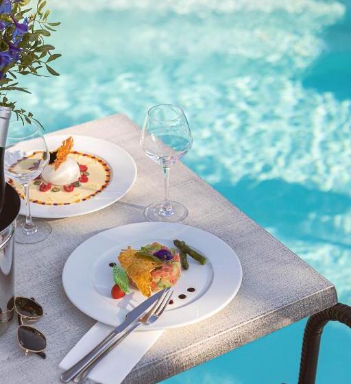 酒店 Contact Hôtels Les Pierres Dorées