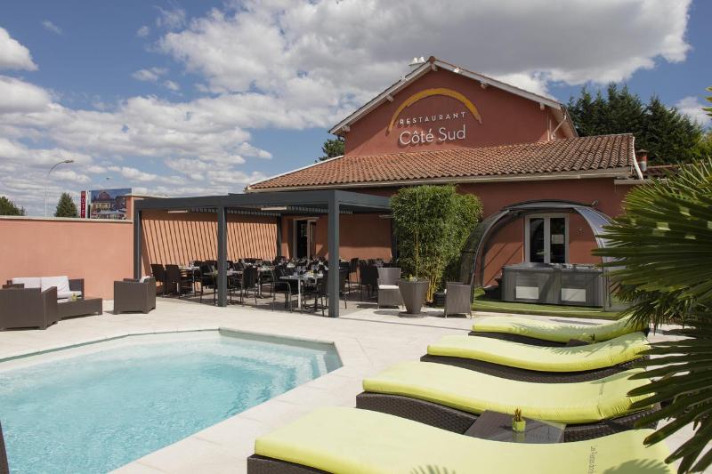 酒店 Contact Hôtels Les Pierres Dorées