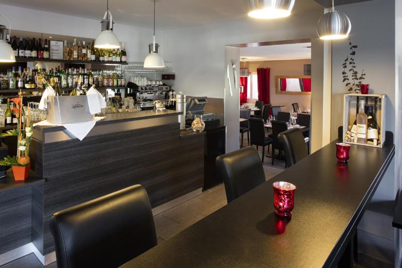 酒店 Contact Hôtels Les Pierres Dorées