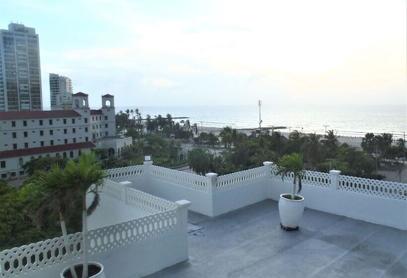 בית מלון כפרי Coral Reef