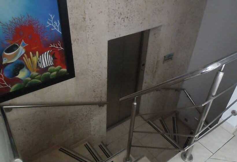 בית מלון כפרי Coral Reef