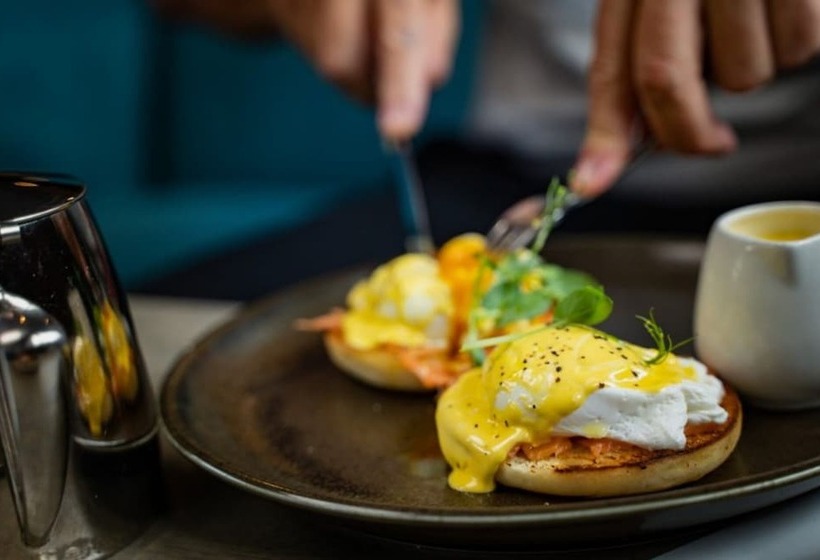 בית מלון כפרי Curran Court