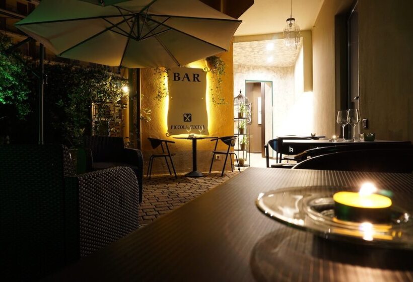 בית מלון כפרי Del Corso