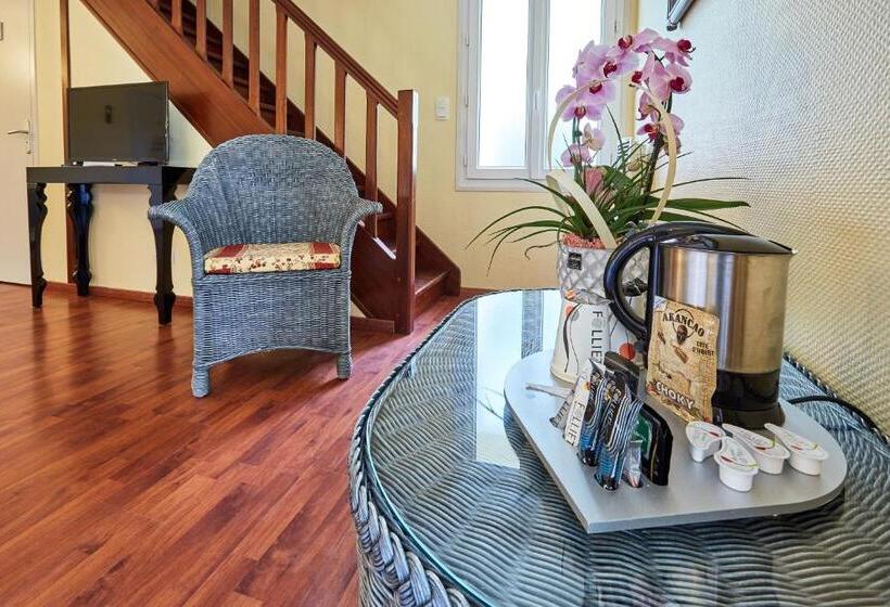 Отель Résidence De L Hostréière