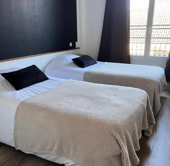 Отель Du Pot D'etain