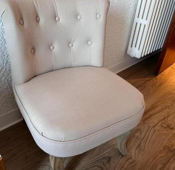 Отель Du Pot D'etain