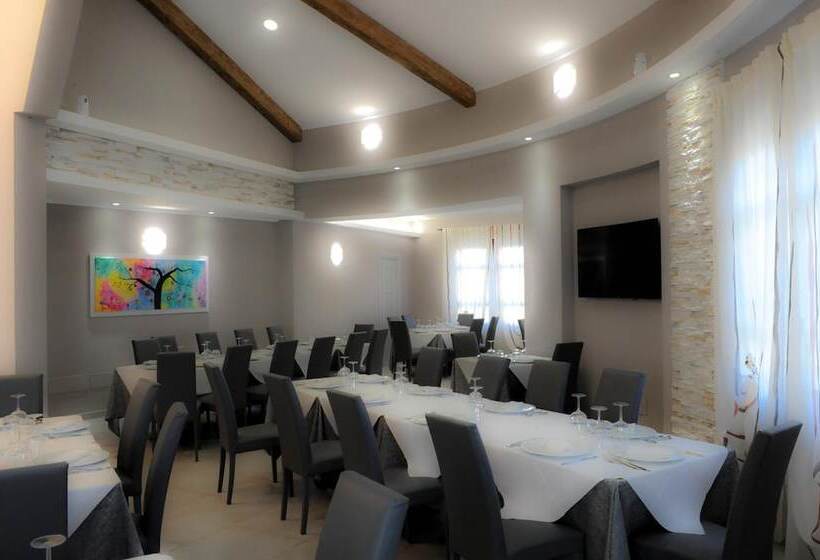 酒店 Duca Di Calabria