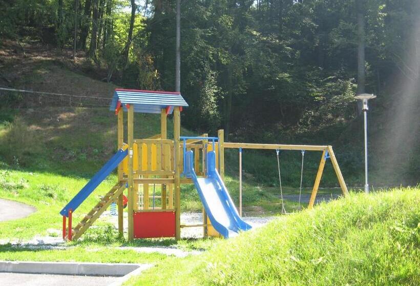 هتل Eco Terme Snovik, Kamnik