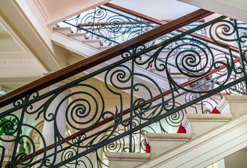 Europalace Hotel, Bw Signature Collection