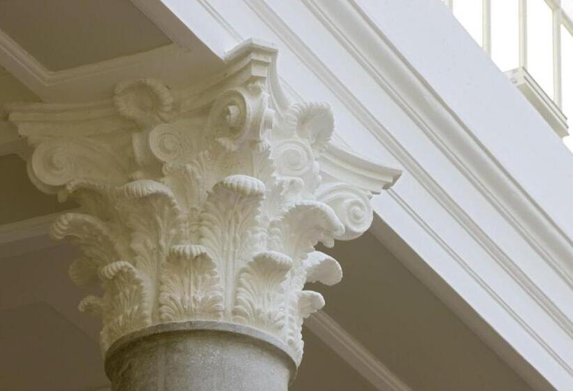 Europalace Hotel, Bw Signature Collection