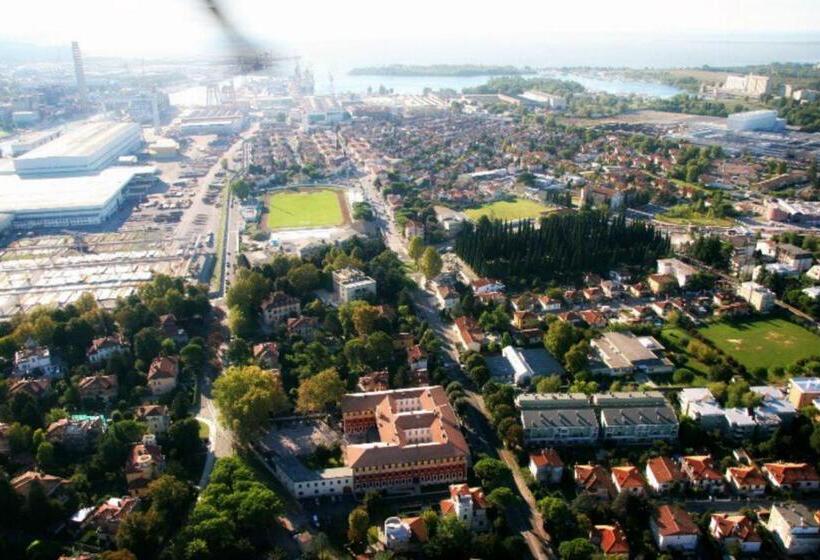 Europalace Hotel, Bw Signature Collection