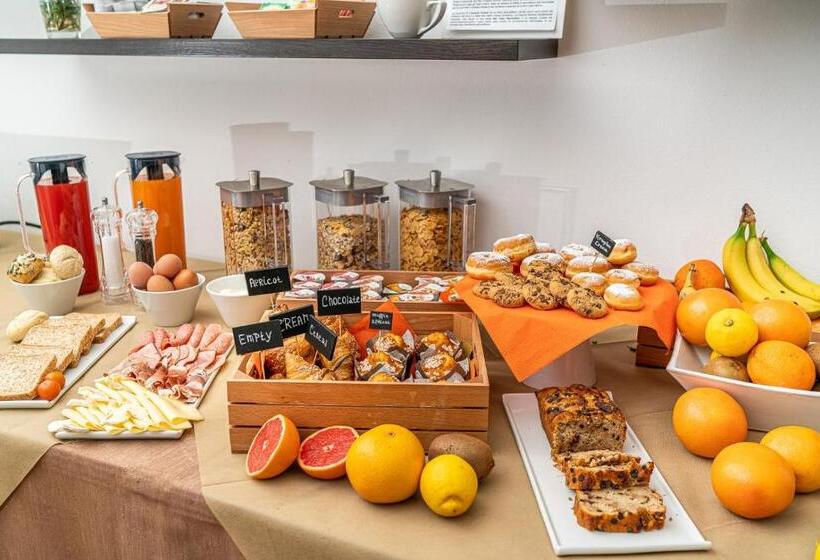 Europalace Hotel, Bw Signature Collection