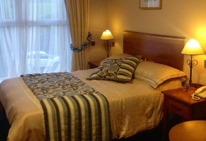 בית מלון כפרי Fitzgeralds