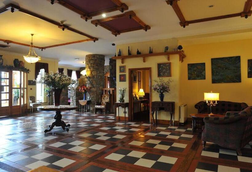 בית מלון כפרי Fitzgeralds