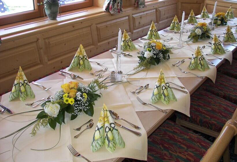 ホテル Garni Am Kureck