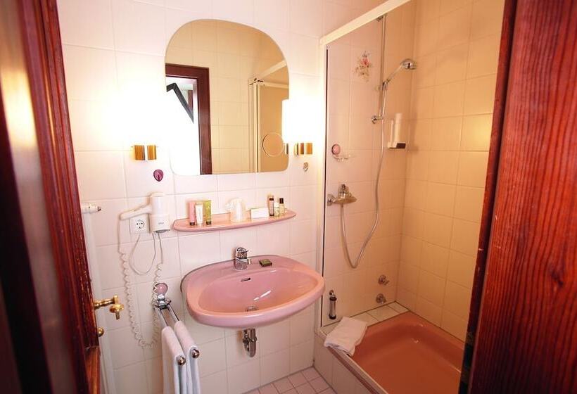 ホテル Garni Am Kureck