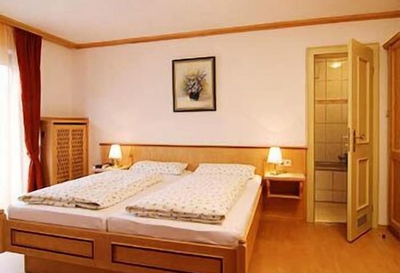 בית מלון כפרי Garni Am Kureck