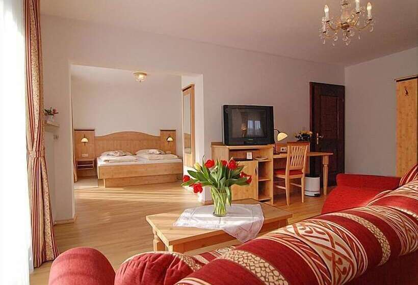 ホテル Garni Am Kureck