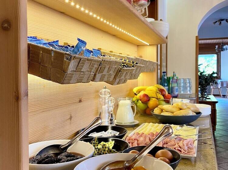 בית מלון כפרי Garni Edy