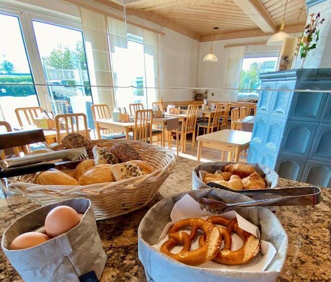 בית מלון כפרי Garni Kleindienst