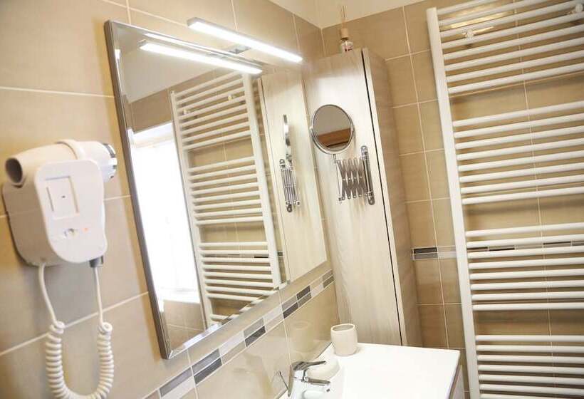 בית מלון כפרי Garni Le Corti