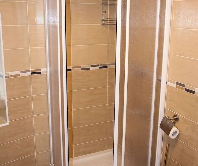 בית מלון כפרי Garni Le Corti