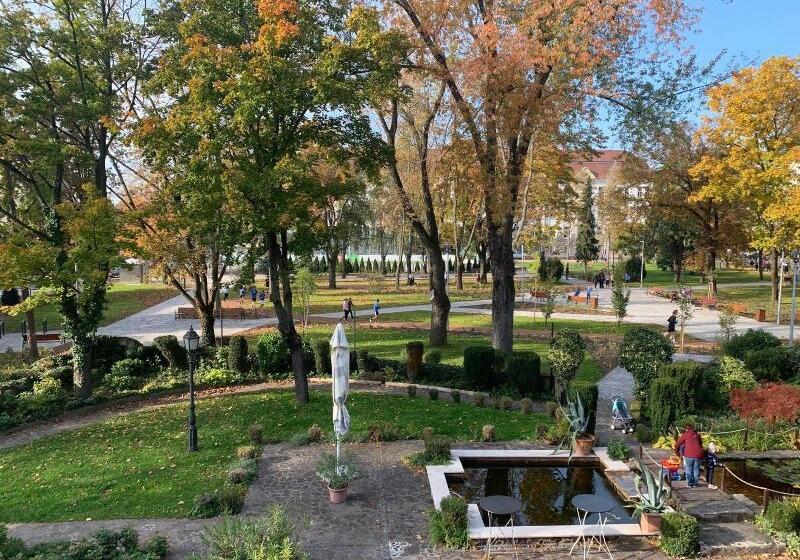 ホテル Golden Ball Club