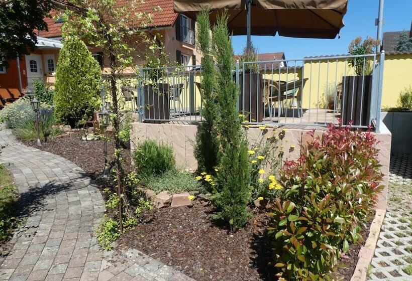 Отель & Gästehaus Im Ziegelweg Klimatisiert Eintrittskarten Für Den Europa Park Erhalten Sie Garanti