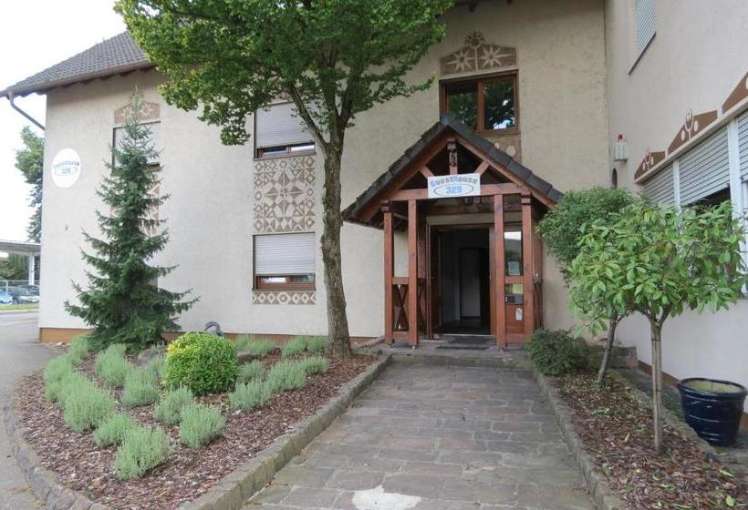 Hotel Guesthouse 329