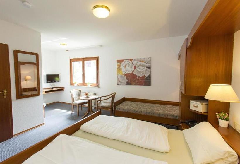 Hotel Guesthouse 329