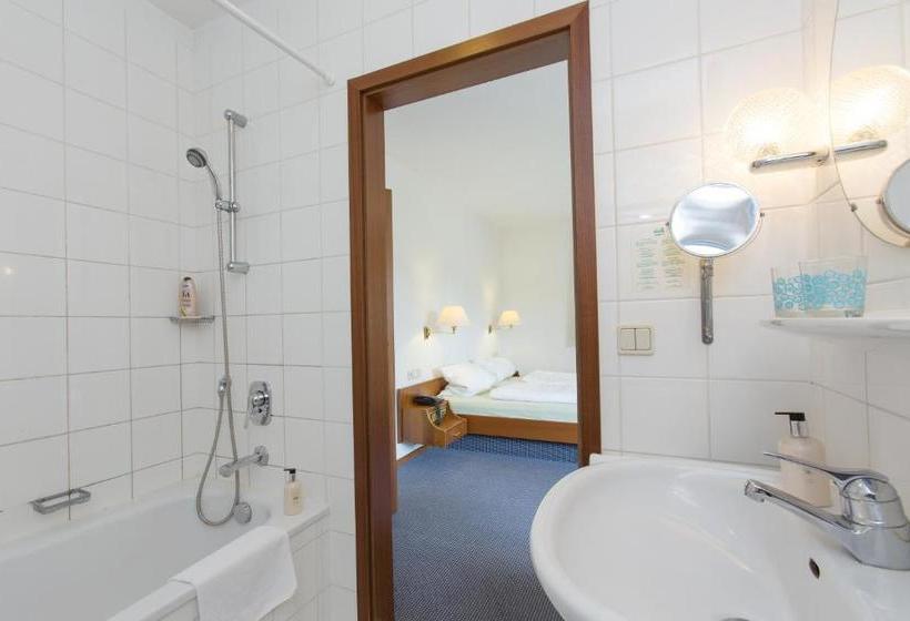 Hotel Guesthouse 329