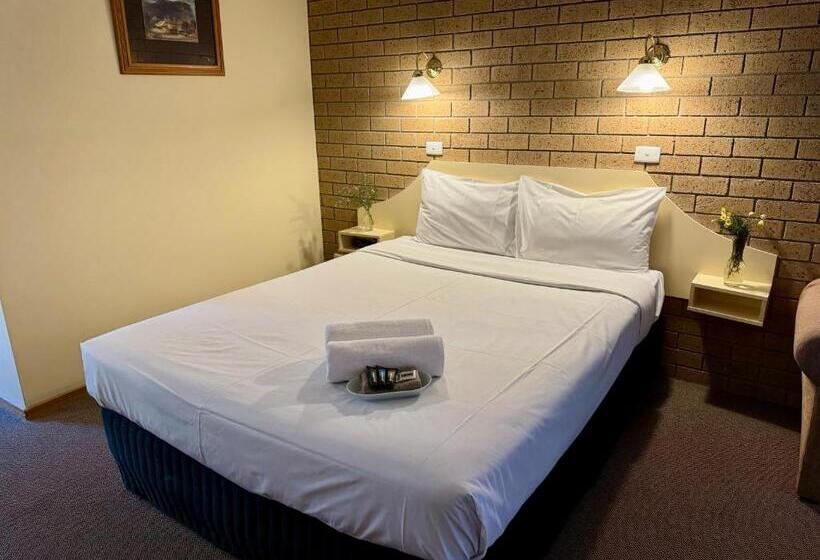 בית מלון כפרי Hepburn Springs Motor Inn