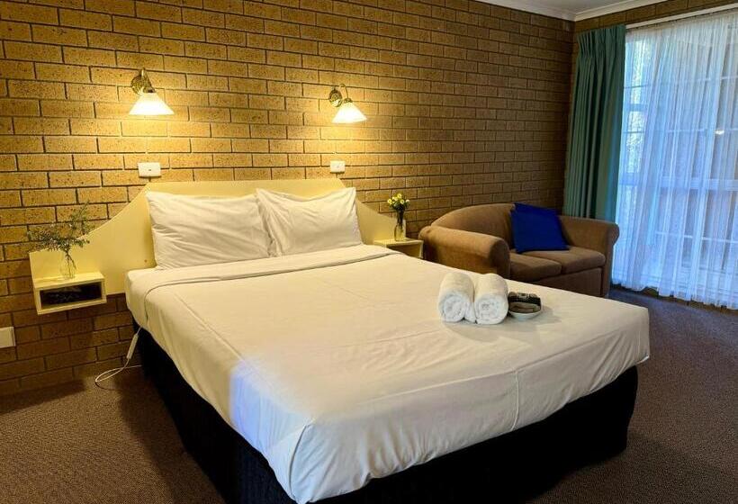 בית מלון כפרי Hepburn Springs Motor Inn