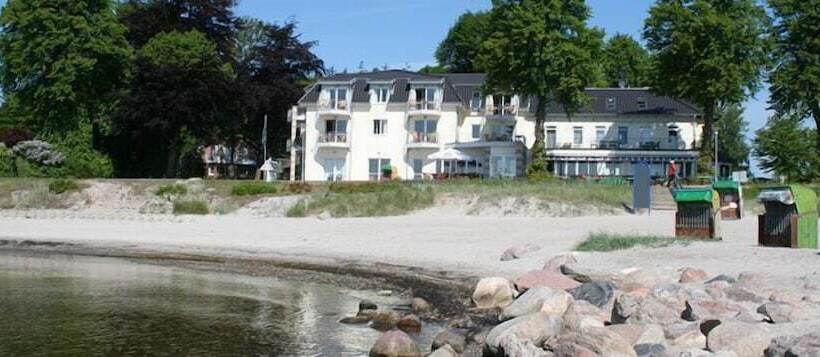 Отель Hof Sierksdorf