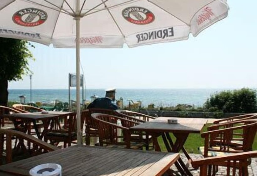 Отель Hof Sierksdorf