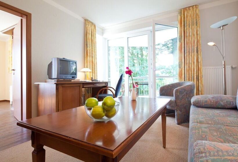 Отель Hof Sierksdorf