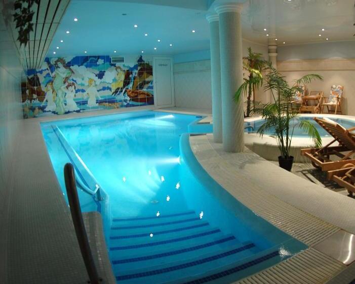 ホテル Hozam Wellness és Apartman