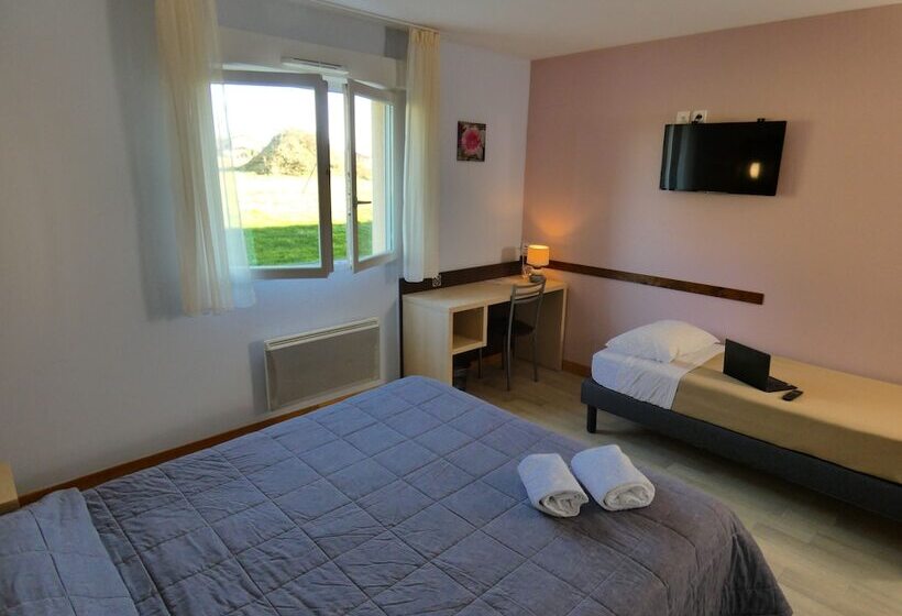 בית מלון כפרי Hôtel Azur Saint Junien Cit